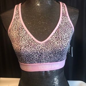 NWOT VICTORIA SECRET SPORT BRA SIZE MEDIUM